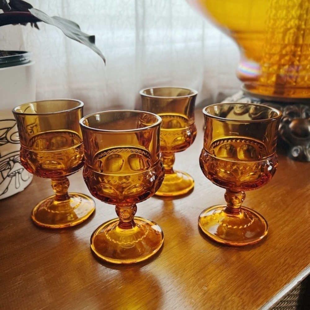 Vintage Indiana Glass Kings Crown Cordial Set
